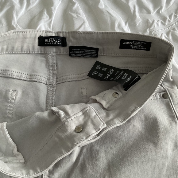 Buffalo women’s jeans - Picture 3 of 3